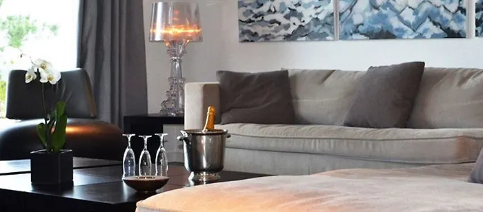 Lafitenia Cenitz Hotel