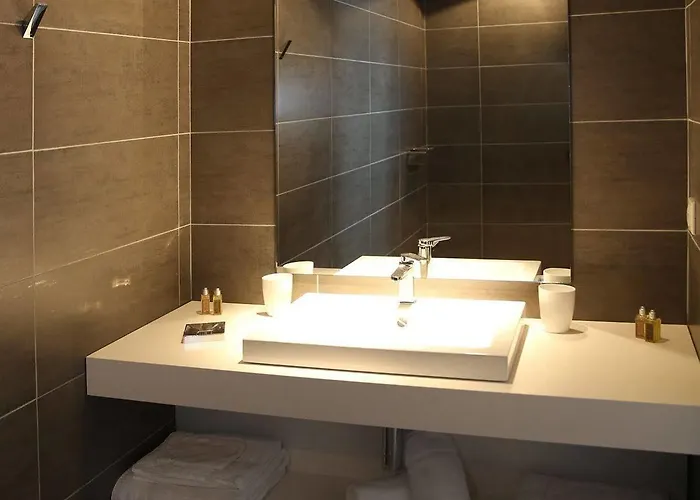 Lafitenia Cenitz Hotel 5*